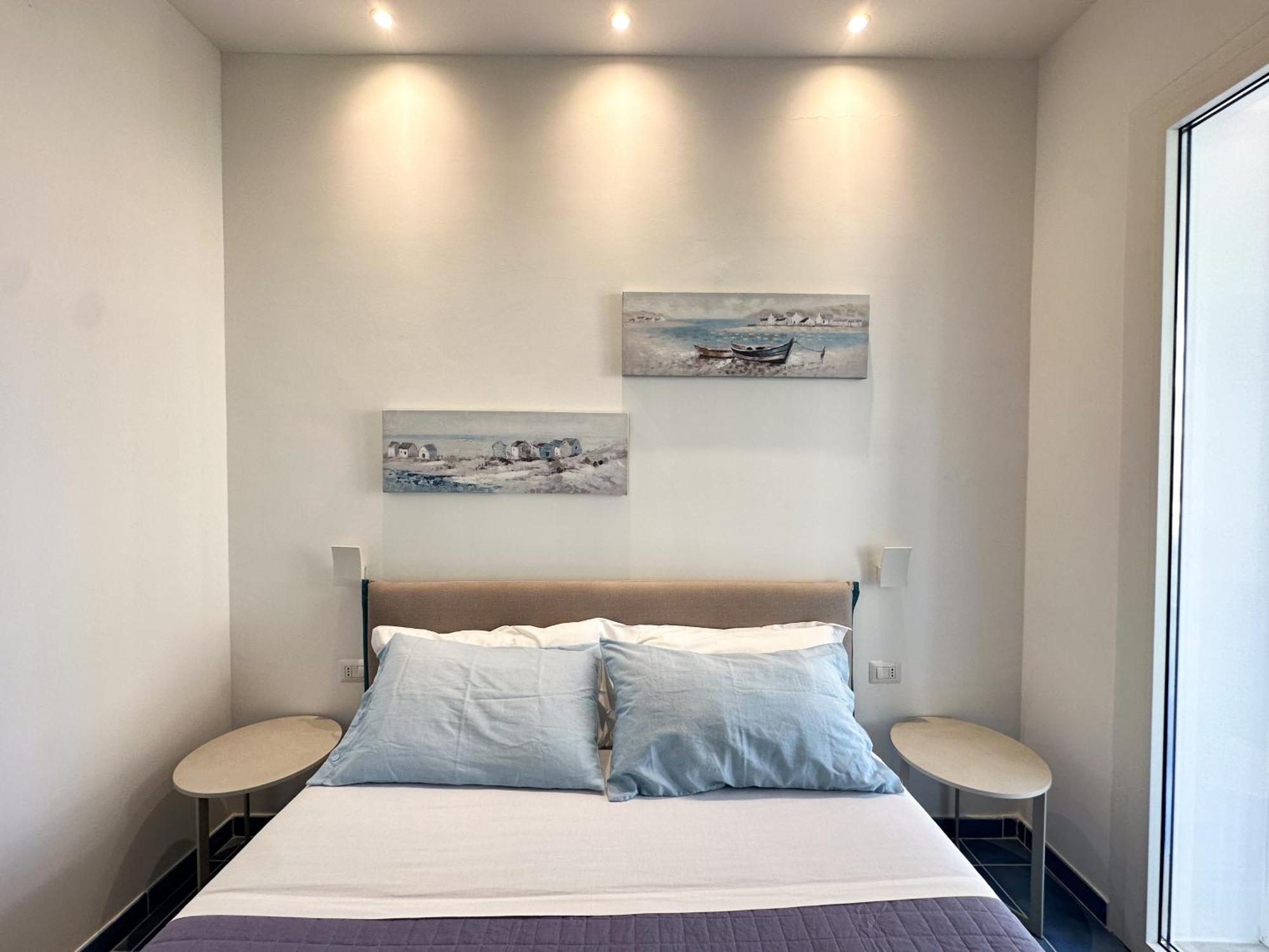 Bed & Breakfast Itinera Baia And Breakfast